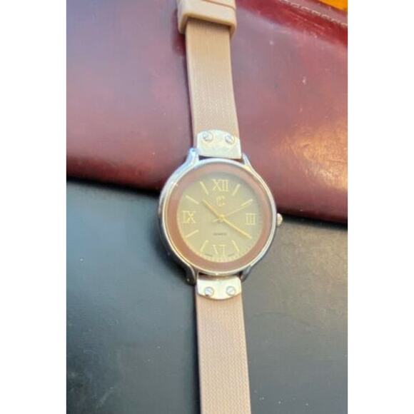 Women's 38mm Gold Tone Charming Charlie Watch, Beige Poly Band - Picture 3 of 3